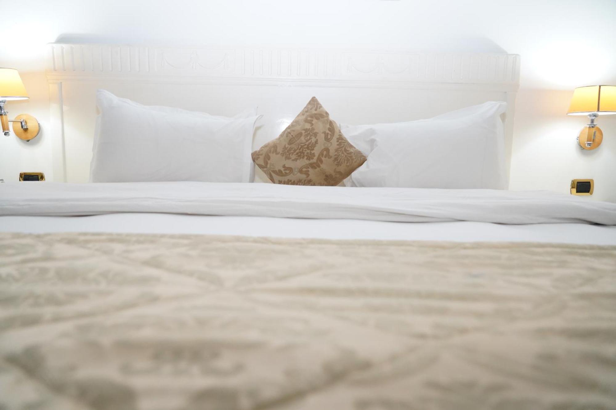 L'Amitie Hotel NʼDjamena מראה חיצוני תמונה